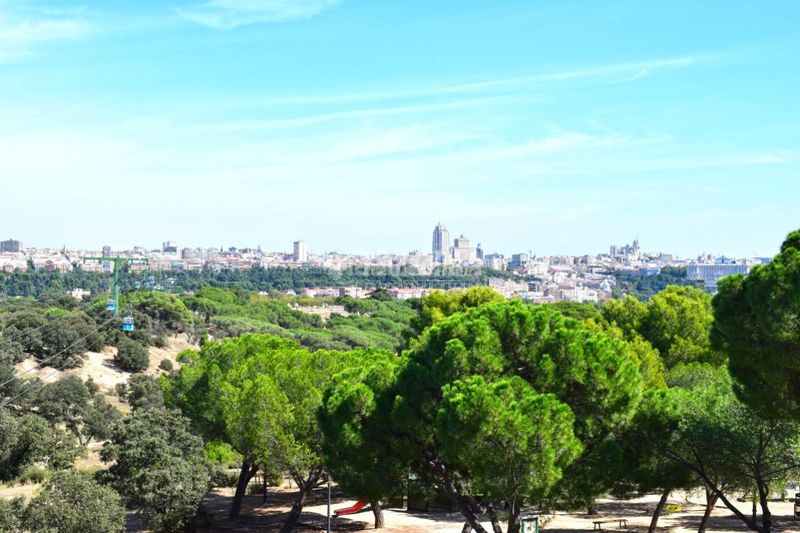 Foto 09eff9bb-b290-4845-978c-dce0bdfdef7b. Pis amb calefacció a Lucero Madrid