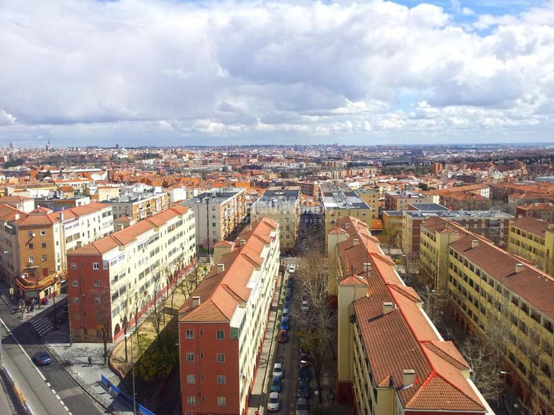 Foto 5ef243c2-a843-4fa7-b02c-8c0c0a454c7c. Pis amb calefacció a Lucero Madrid