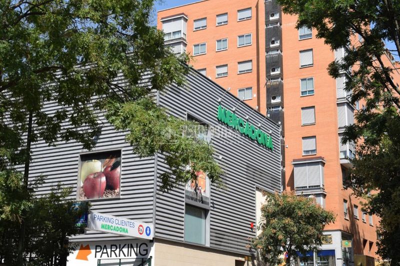 Foto 90b96eb9-345e-4080-803f-f97fd9b6c672. Pis amb calefacció a Lucero Madrid