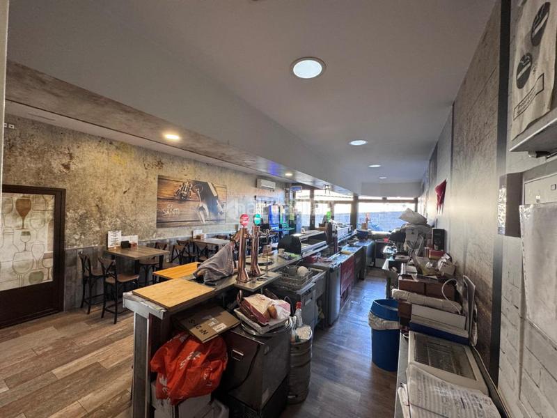 Foto 278a8c1e-ade3-4ede-b336-a7e51bd29de8. Locale commerciale in Carlos Ruiz Collado Villalba