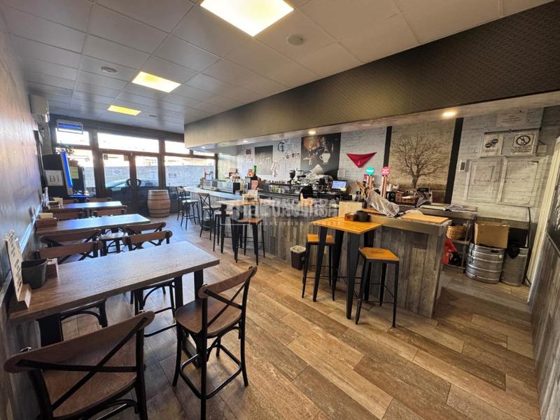 Foto 5dbcd793-90a5-4317-b642-f19a9ca17f13. Locale commerciale in Carlos Ruiz Collado Villalba