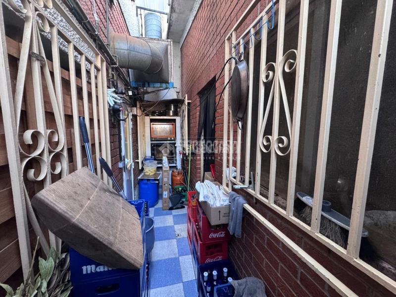 Foto 6c7c324a-900c-472c-960a-99617a30f63e. Locale commerciale in Carlos Ruiz Collado Villalba