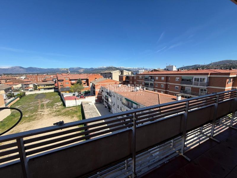 Foto 0d3baad8-1d24-4d9c-9cee-063876120d4c. Pis a Carlos Ruiz Collado Villalba