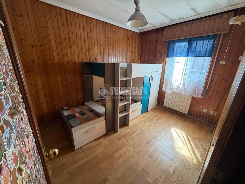 Foto 3fa7b453-c455-47cb-8053-4890cd36db1a. Pis a Carlos Ruiz Collado Villalba