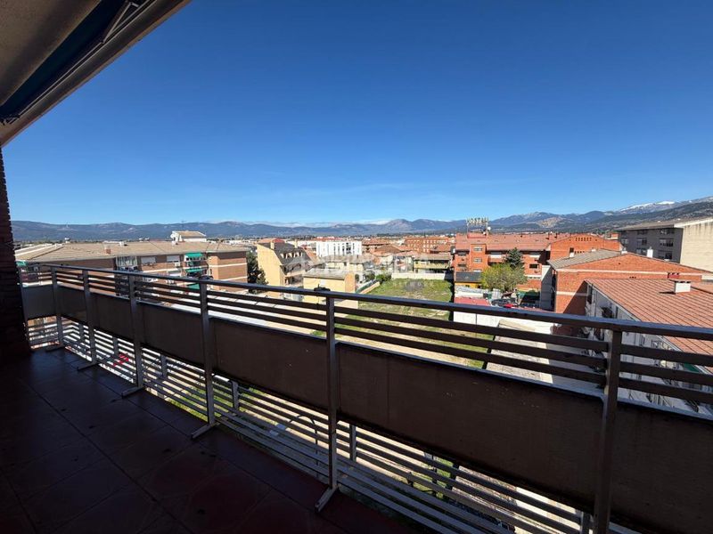 Foto 5d51d7f9-fc7f-459f-94f0-cb7226f8ab4e. Pis a Carlos Ruiz Collado Villalba