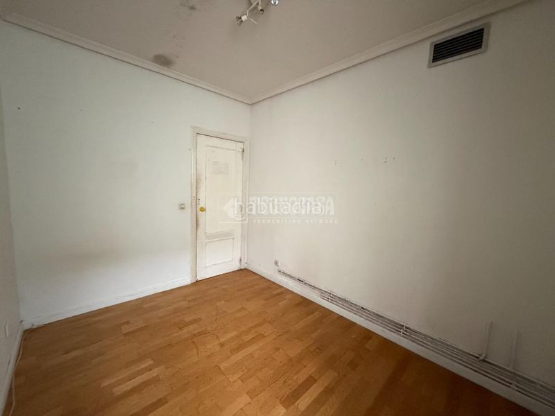 Foto 65957747-f349-499d-818a-ce16f22772db. Pis a Carlos Ruiz Collado Villalba