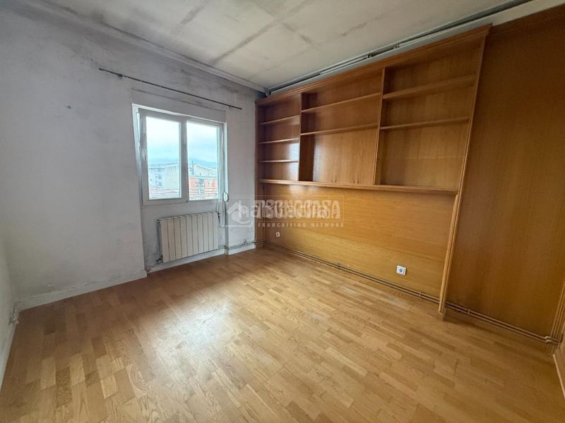 Foto dc4c8253-34ef-41e9-811e-0b3927870feb. Pis a Carlos Ruiz Collado Villalba