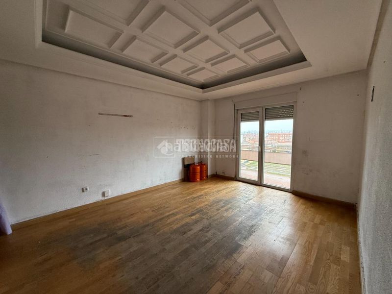 Foto fadbb290-14fe-49ca-929a-73ebcfd94431. Pis a Carlos Ruiz Collado Villalba