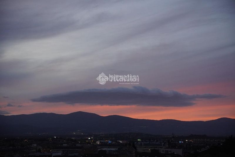 Foto d9d6f003-c699-4f8a-abc0-564a9fd6d6b3. Pis amb calefacció aparcament a Villalba Estación Collado Villalba