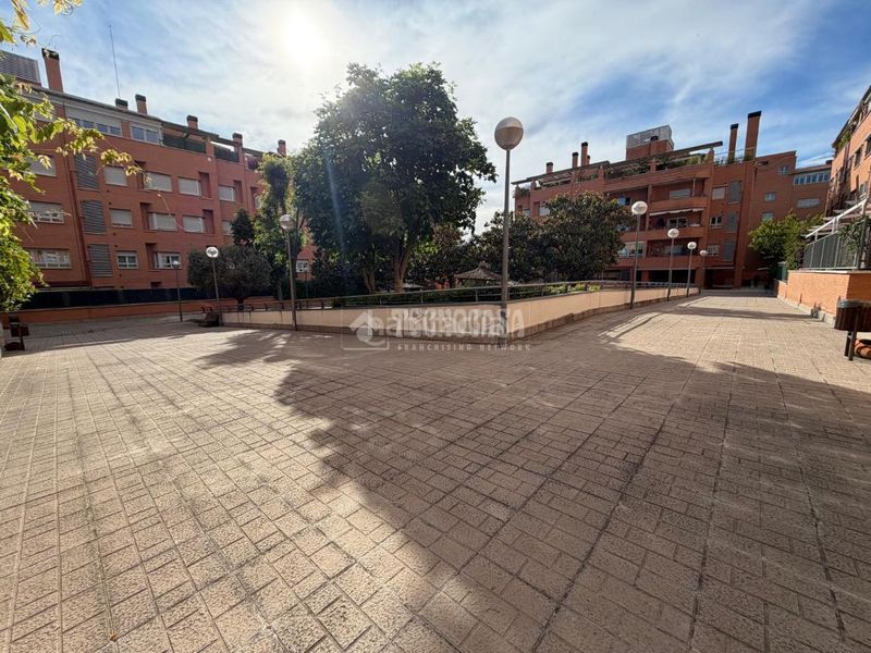 Foto 87745547-a156-41fa-ae1a-da3db6563cde. Pis amb aparcament a Canillejas Madrid