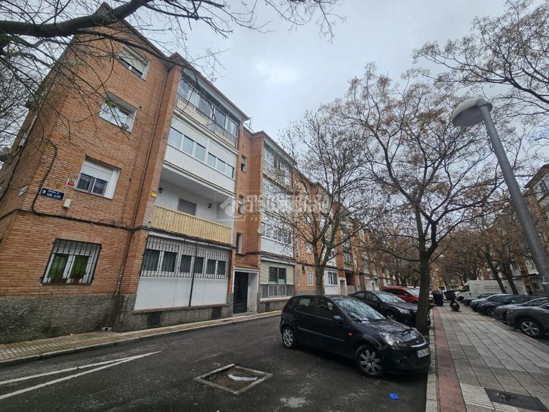 Foto bbe96061-db98-4cf8-8f97-413fe715a406. Pis amb calefacció a Canillejas Madrid