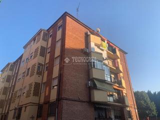 Pis en Tres Olivos-La Piedad. Piso en venta en talavera de la reina