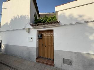 Casa aparellada a Mejorada. Casa en venta en mejorada