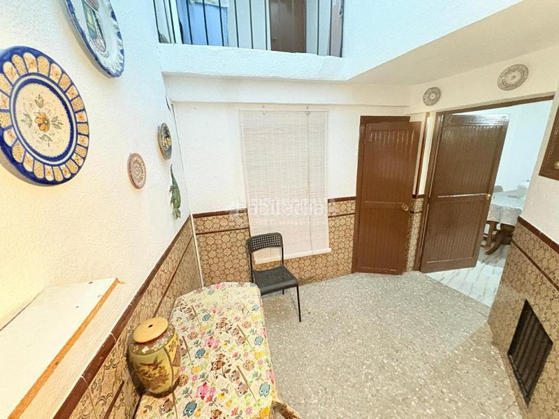 Foto adbaebc9-f787-4443-b5d5-cb1f2e066276. Casa a Valdeverdeja