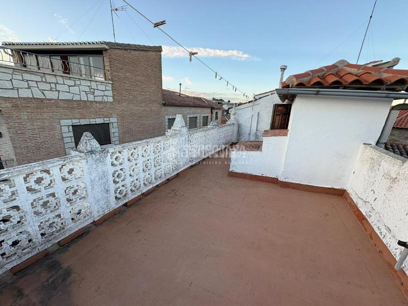 Foto de4b672e-1126-4ddb-a492-d4e299d855a9. Casa a Valdeverdeja