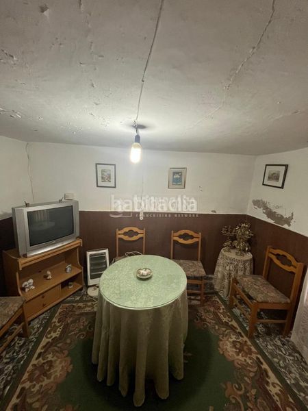 Foto 3d68490c-a958-47c2-98f6-f6307b530bbc. Casa aparellada a Torrico