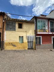 Doppelhaus in Torrico. Casa en venta en torrico