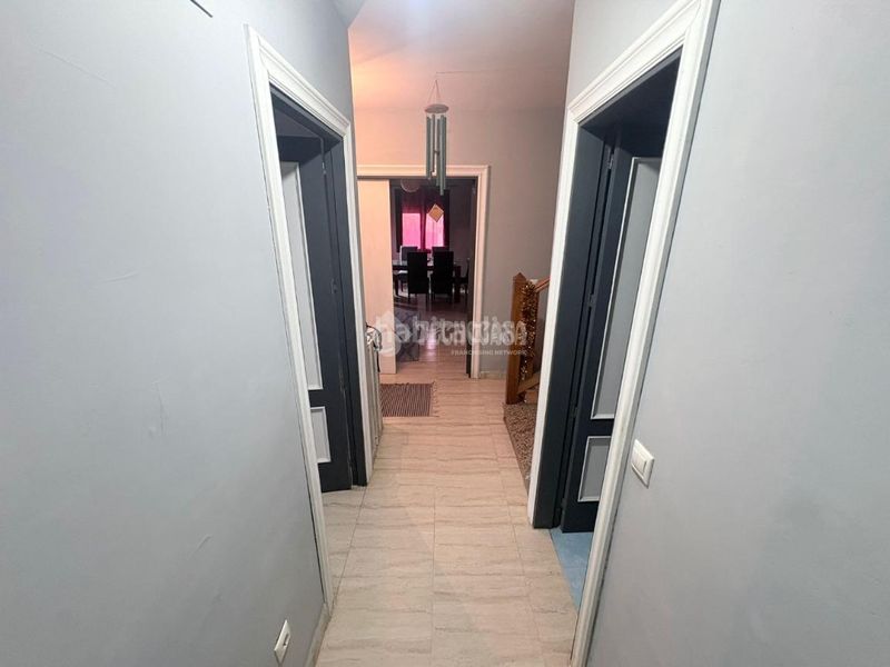 Foto b506072a-f875-4daa-9105-3bace3f92324. Casa aparellada amb calefacció aparcament a Velada