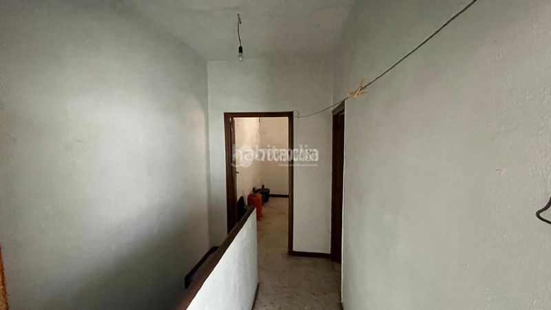 Foto 141620f8-87f1-4b12-9b4c-2df90ac4a361. Casa aparellada a Lagartera
