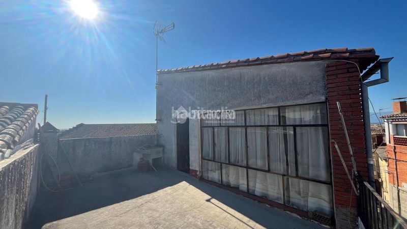 Foto df5e27e3-33f8-42dc-a06c-30704068a295. Casa aparellada a Lagartera