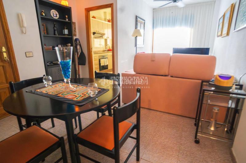 Foto 8087143f-daa9-49e6-9e54-8d210476a5a8. Piso  en venta en La Salud Santa Cruz de Tenerife