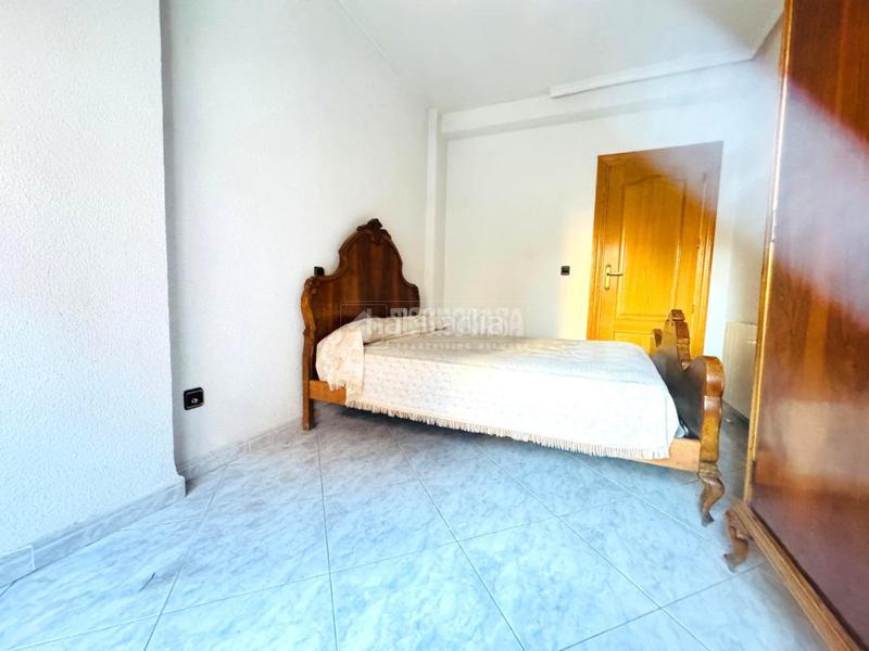 Foto f0f95b54-29ee-4fd9-81d9-489d6831952d. Etagenwohnung mit heizung in El Pilar-La Estación Talavera de la Reina