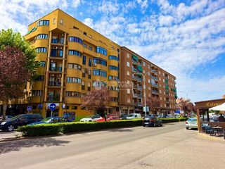 Pis a El Pilar-La Estación. Piso en venta en talavera de la reina