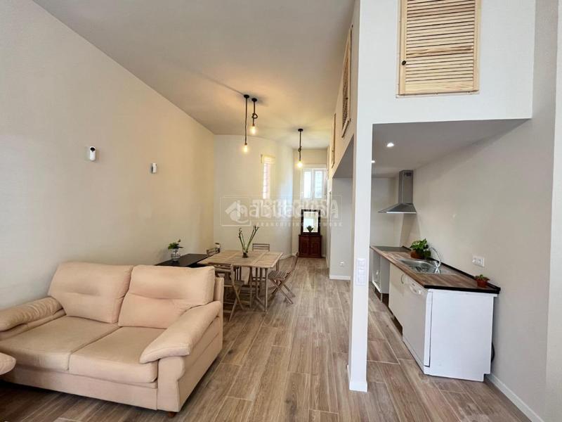Foto a4c3c0e4-e8ff-4b65-97a0-1625ddada470. Loft in Portazgo Madrid