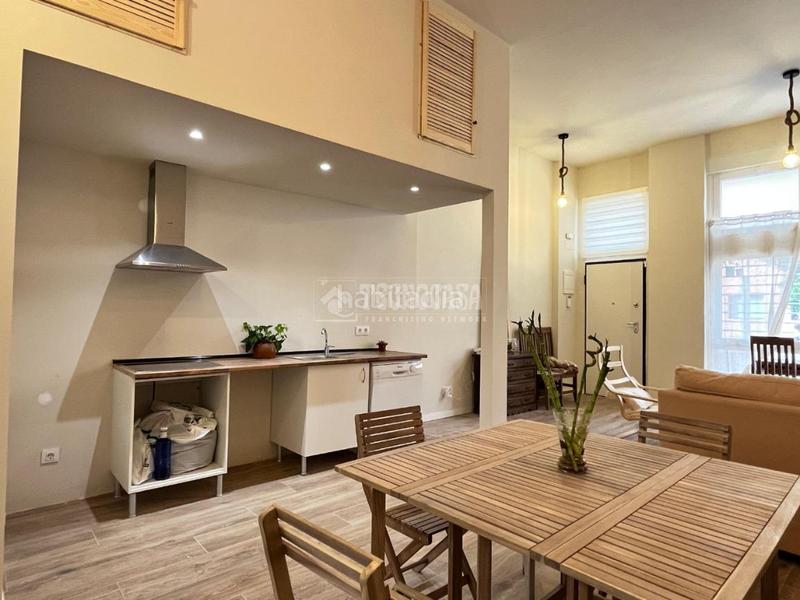 Foto d03757bb-f7f9-40b9-b244-ee1075c738fd. Loft in Portazgo Madrid