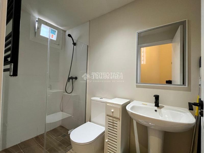 Foto db4eb52f-0b88-4751-ac4e-92d2e62491d6. Loft in Portazgo Madrid