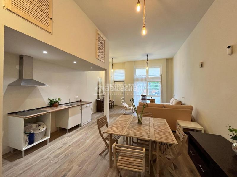 Foto ea18457f-8a5f-4e25-806a-f9a9c359959d. Loft in Portazgo Madrid