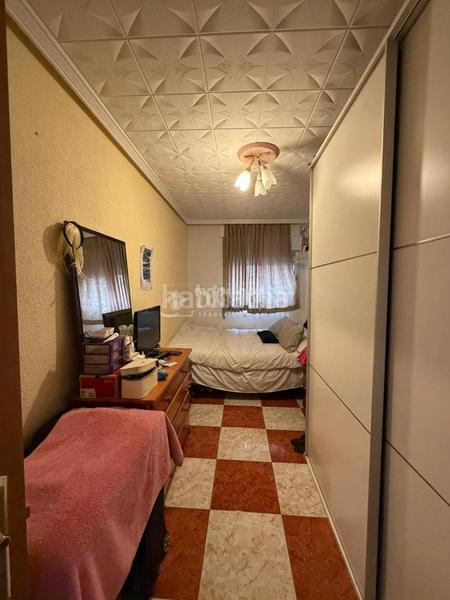 Foto b5cfef76-f5e3-419c-82a4-d8bd84495a00. Appartement avec chauffage dans Palomeras Sureste Madrid