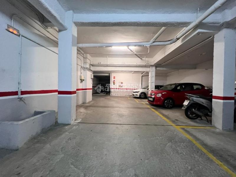 Foto 5753c043-f9f2-44c6-a612-648e909793e7. Posto auto in La Font d´en Fargues Barcelona