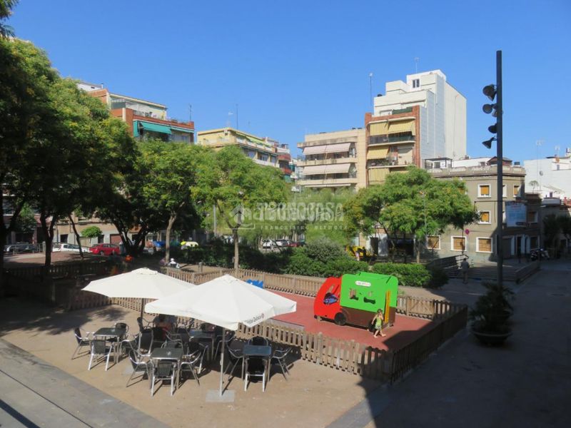 Foto ecd58a1f-46af-420b-b776-488a70c5ddac. Building in Guinardó Barcelona