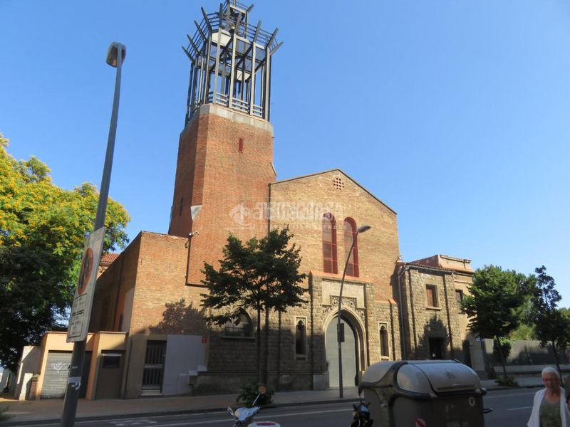 Foto 8d7d869f-e202-449a-b3dc-71c34b04534d. Aparcament cotxe a Guinardó Barcelona