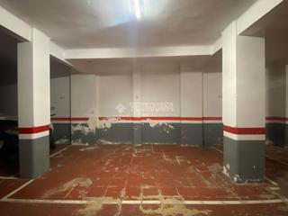 Parking voiture dans Guinard. Boxplaza de garaje en venta en barcelona