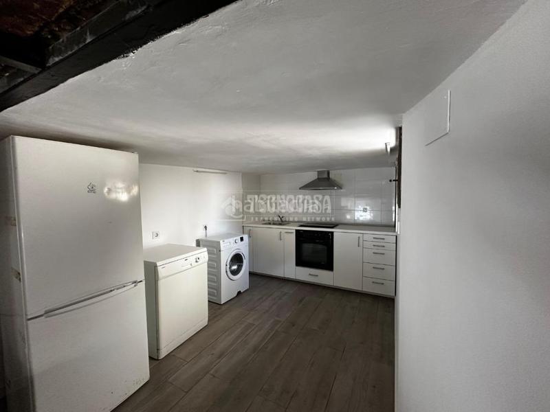 Foto 4ceb8f2b-7bfb-43af-8d9e-5b5f362ce6a1. Piso  en venta en Can Baró Barcelona