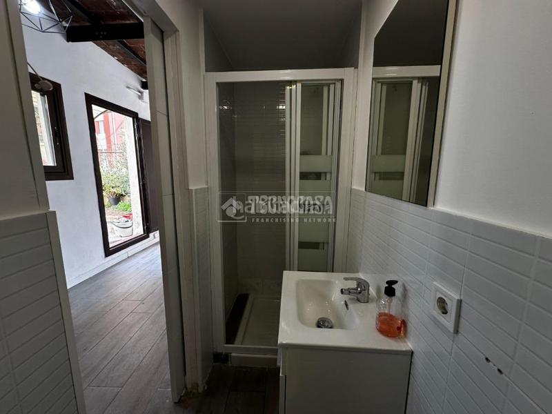 Foto c86f3052-5bfd-4241-b65f-26ee42cd8de5. Piso  en venta en Can Baró Barcelona