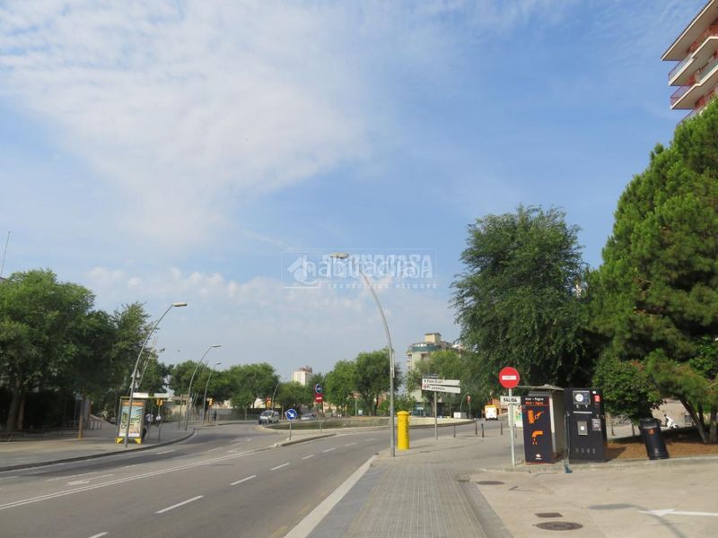 Foto c9e9ad25-ffeb-4f67-bf33-8ff635de9ac6. Pis a Can Baró Barcelona