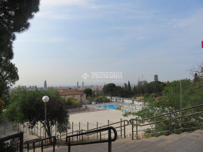 Foto f30d8c23-7b99-429b-9c7d-717d843519fb. Piso  en venta en Guinardó Barcelona