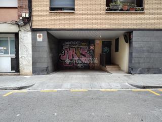 Aparcament cotxe a Guinardó. Boxplaza de garaje en venta en barcelona