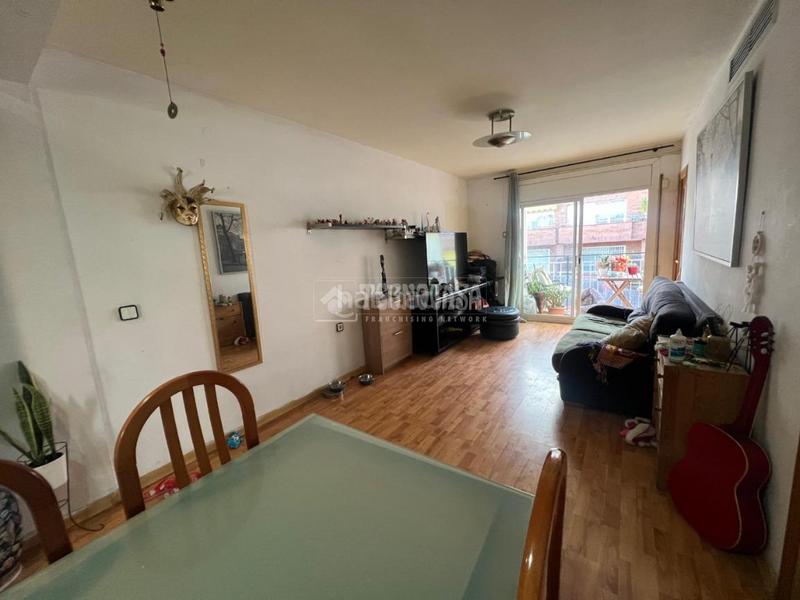 Foto 71b5b582-0e42-4587-89b7-922bcec736b9. Etagenwohnung in La Font d´en Fargues Barcelona