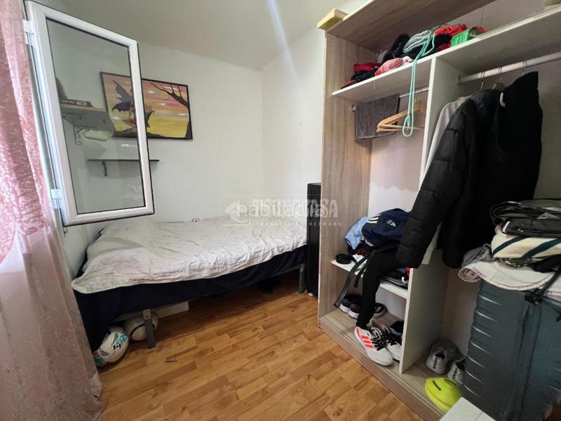 Foto f50d045c-954f-498a-b299-2e6853111915. Etagenwohnung in La Font d´en Fargues Barcelona