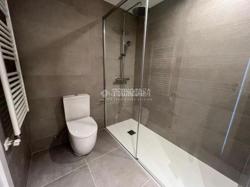 Foto a6d64a85-f209-40bb-a511-bfb94af0c57a. Affitto appartamento con riscaldamento piscina in Barcelona