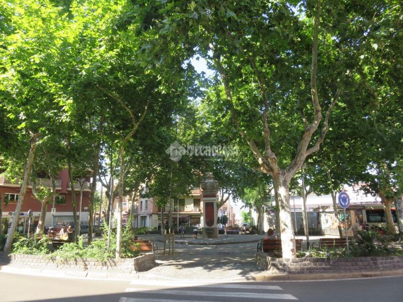 Foto 47b746ba-d59c-46b9-8ed3-0ff42bfecb8e. Aparcament cotxe a Guinardó Barcelona