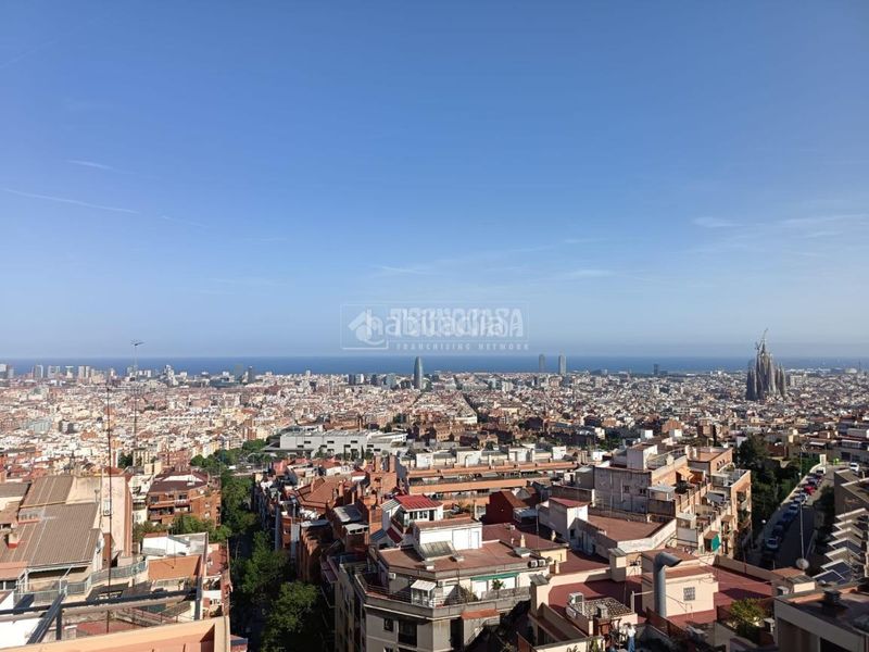 Foto f9a58d20-1347-425f-8ce4-8c3731f1b695. Pis a Guinardó Barcelona