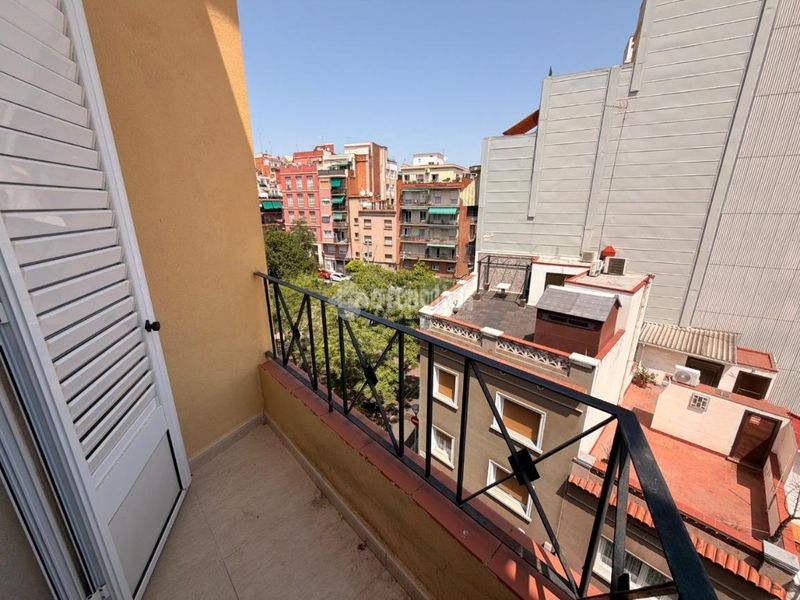 Foto 688e072c-3e91-4116-8891-65169267a340. Pis a Guinardó Barcelona