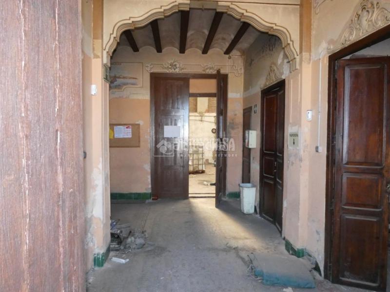 Foto 3abcd4d6-610c-4fd4-91bb-7c4005f2c506. Casa  en venta en El Castellar i l'Oliverar Valencia