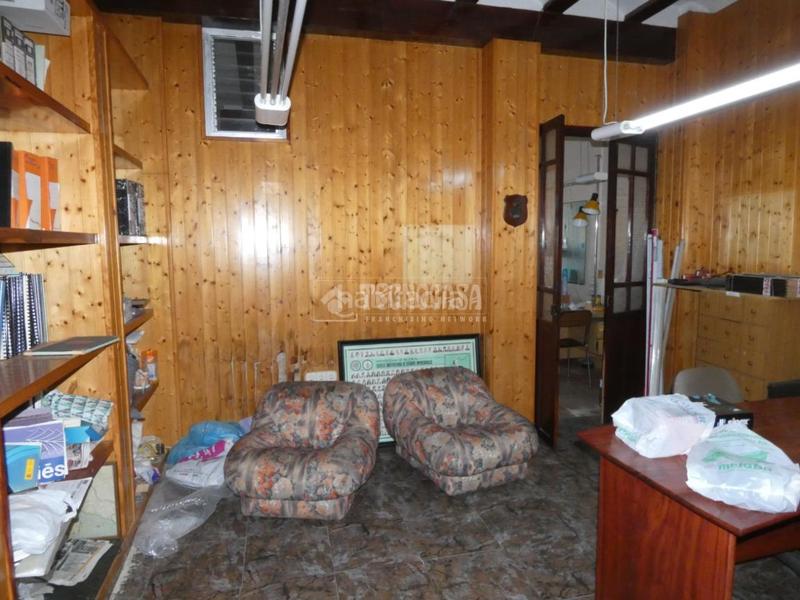 Foto 48e104fb-e17e-4641-a346-75f516aace58. Casa  en venta en El Castellar i l'Oliverar Valencia