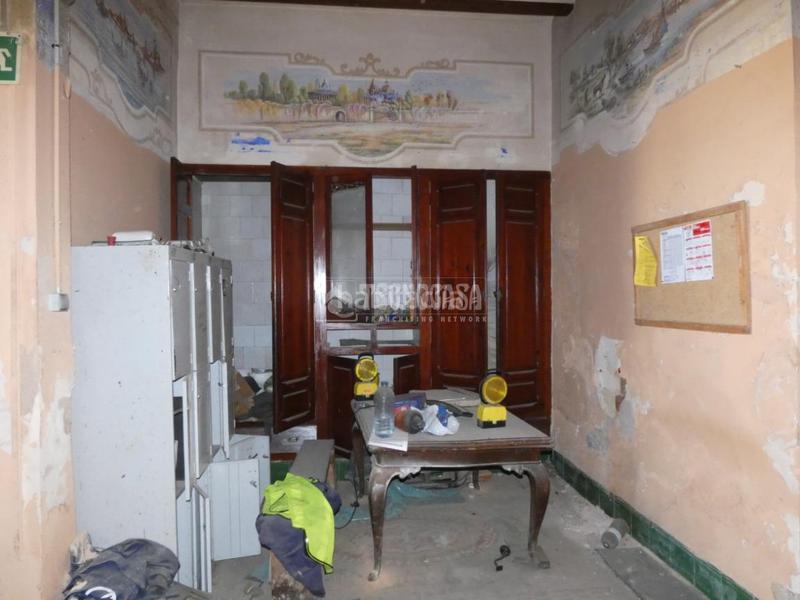 Foto 9a2fc1cb-4d81-4431-8c7c-b8cd36d851a3. Casa  en venta en El Castellar i l'Oliverar Valencia